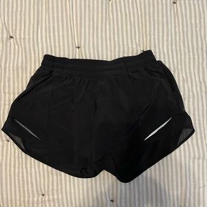 Lululemon Hotty Hot Shorts. Size 8T